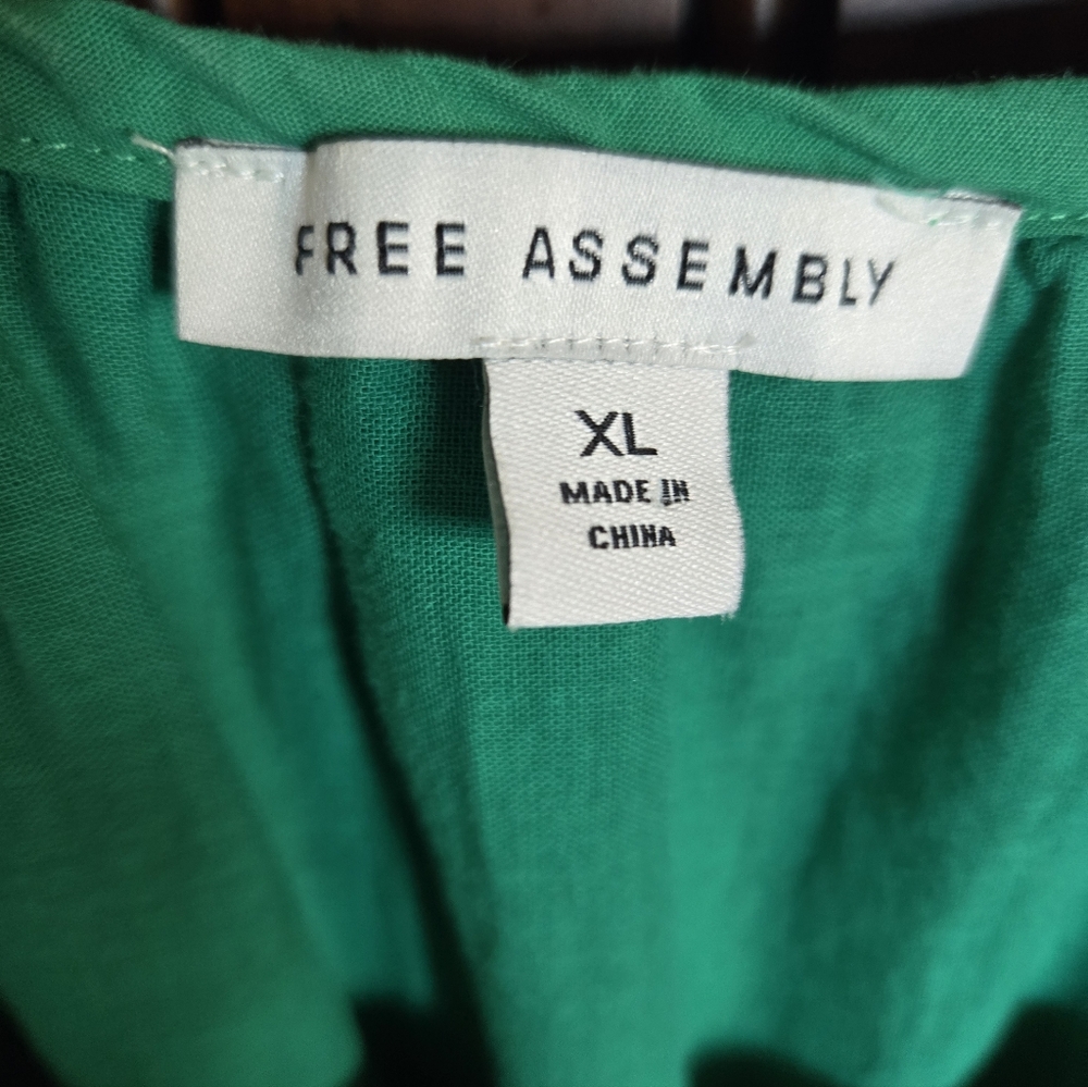 Free Assembly, Green Cotton Eyelet Dress, Sz. XL - Picture 2 of 5